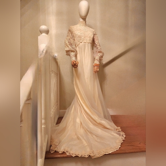 Vintage Wedding Dress NEW PICS! SIZE 1O❤️🩷❤️ - Picture 11 of 16